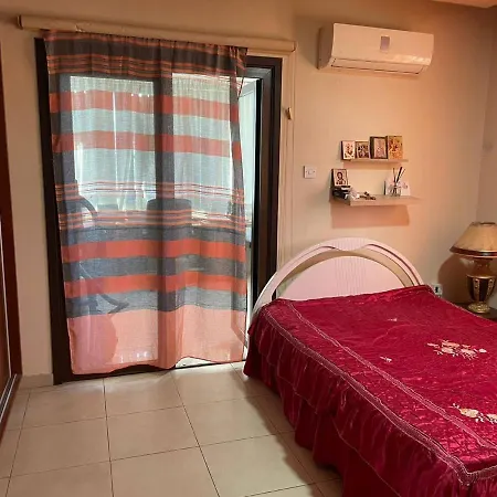 Apartamento Santy Lárnaca